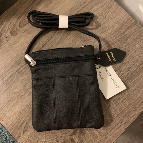 Black Leather Crossbody Purse - Picture 2 of 3